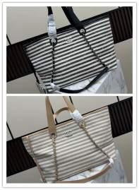 Picture of Chanel Handbags _SKUfw239869392fw